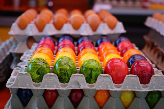 ФАС официально уведомила торговые сети и производителей яиц о запрете повышения цен в преддверии Пасхи