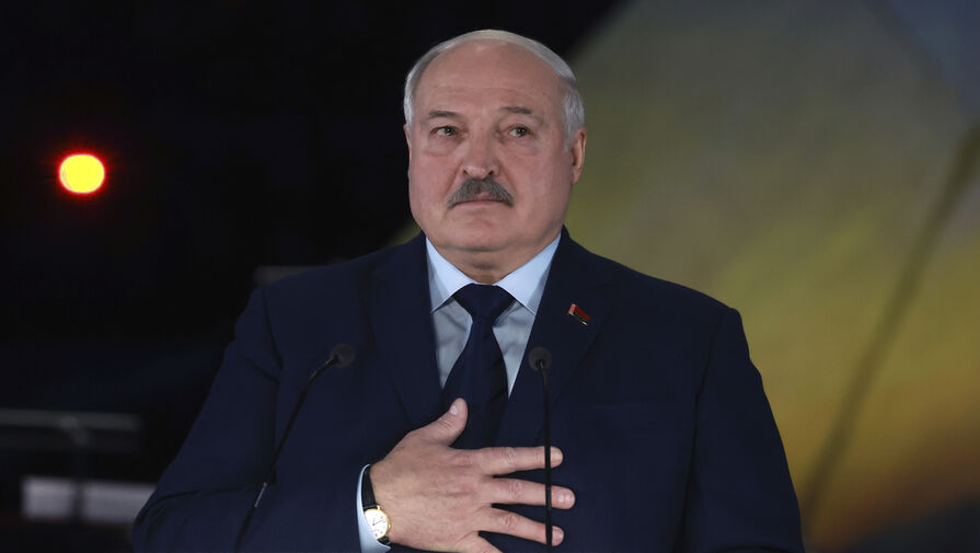 Лукашенко освободил Косинца от должности своего помощника