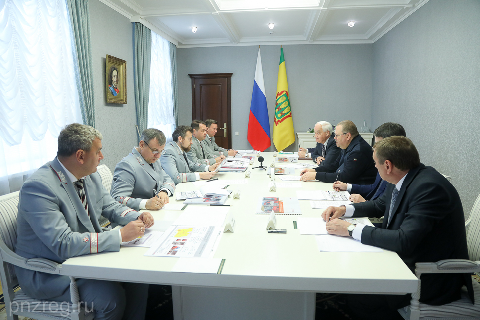 Олег Мельниченко обсудил с начальником Куйбышевской железной дороги направления сотрудничества
